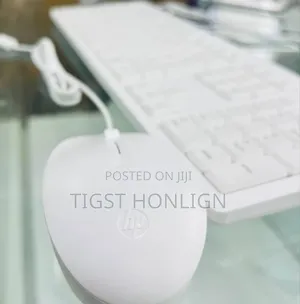 New HP 200 G4 22 All-in-One 8GB Intel Core I7 SSD 512GB