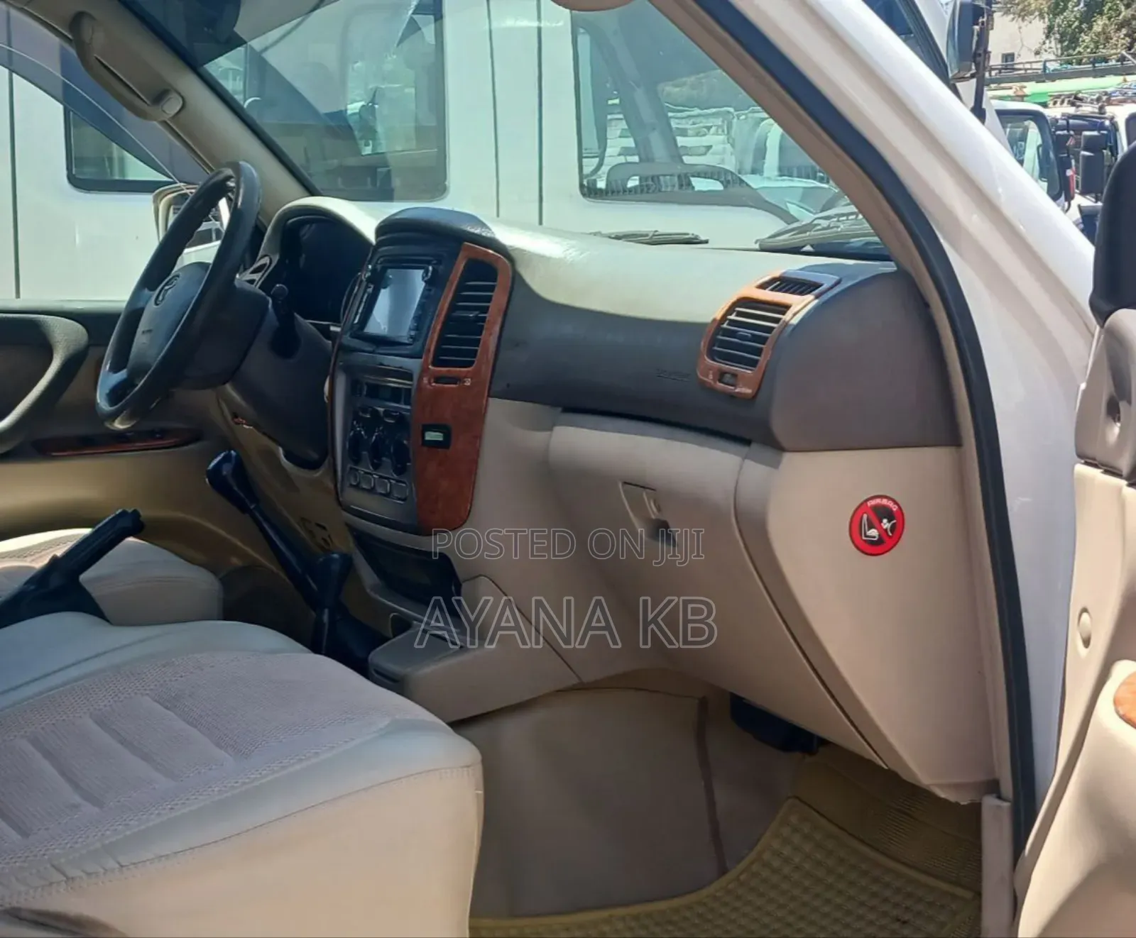 Toyota Land Cruiser 2006 White