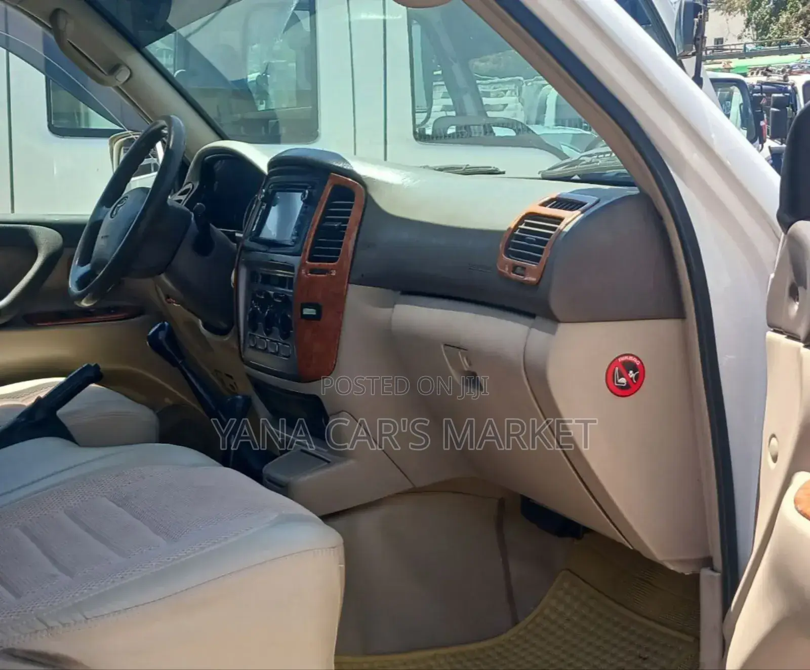 Toyota Land Cruiser 2006 White