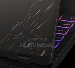 New Laptop MSI Crosshair 15 16GB Intel Core I7 SSD 1T