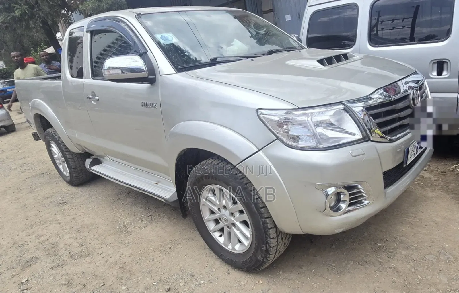 Toyota Hilux 2013 Silver