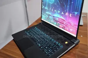 New Laptop Alienware M17x R2 16GB Intel Core i7 SSD 1T