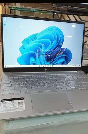 Photo - New Laptop HP Pavilion 15 8GB Intel Core I7 SSD 512GB