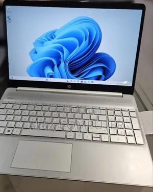New Laptop HP Stream Notebook 12GB Intel Core I5 SSD 256GB