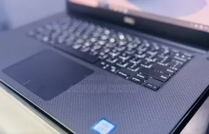 New Laptop Dell XPS 15 32GB Intel Core I7 SSD 512GB