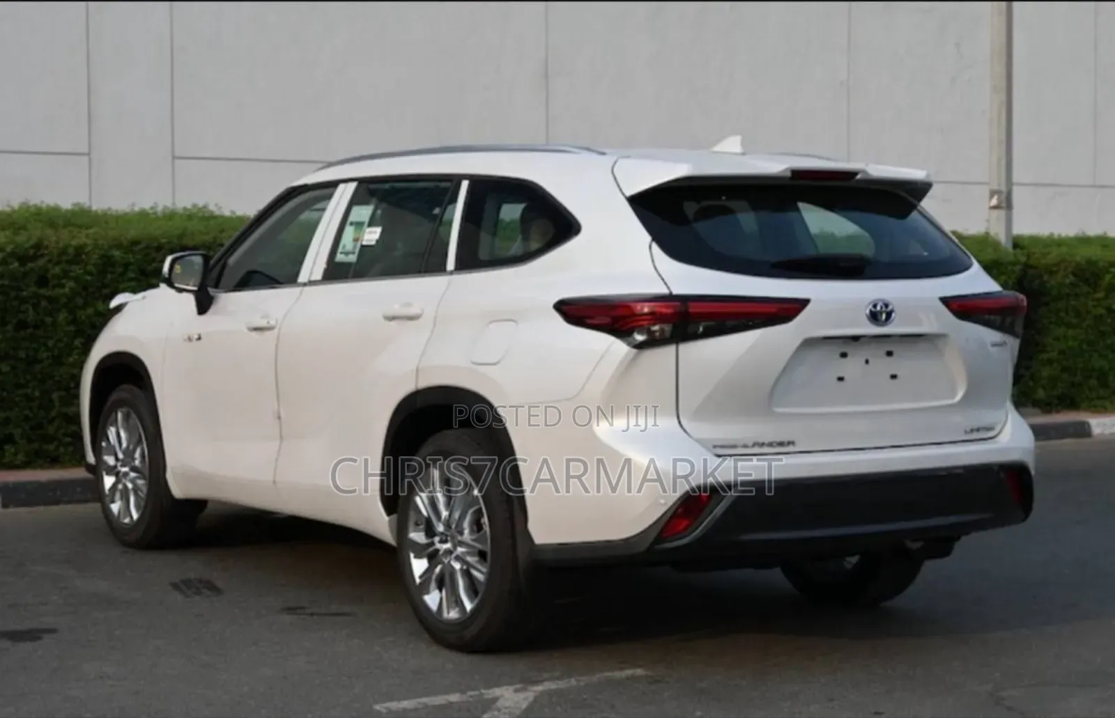 Toyota Highlander Hybrid 2024 White