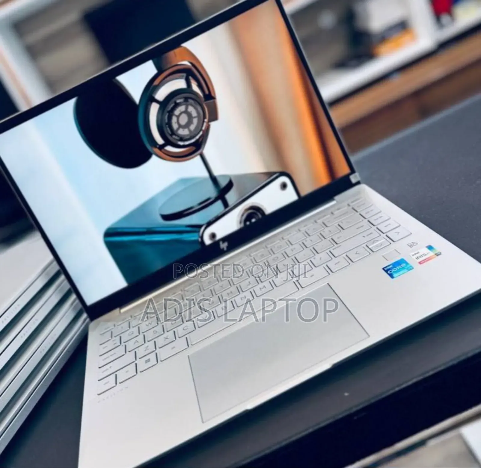 New Laptop HP Pavilion 10 16GB Intel Core I5 SSD 1T