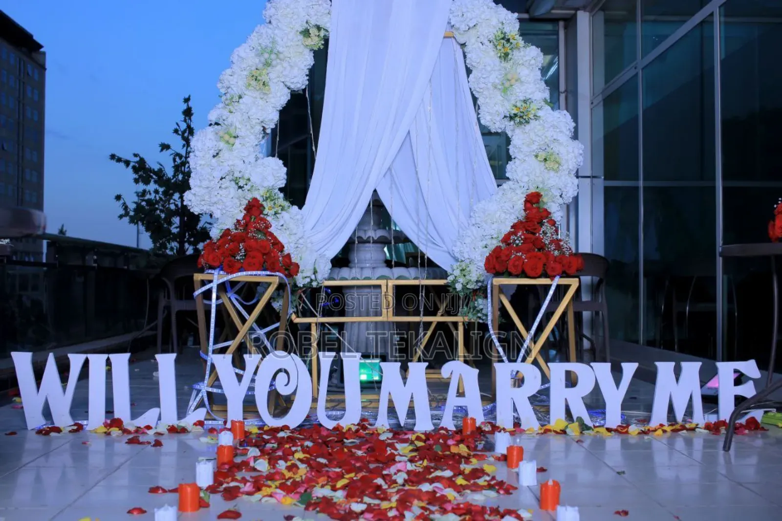 Loza Decor And Rental