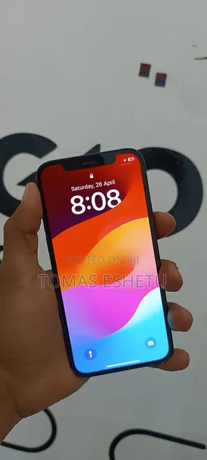 Photo - Apple iPhone 12 64 GB Black