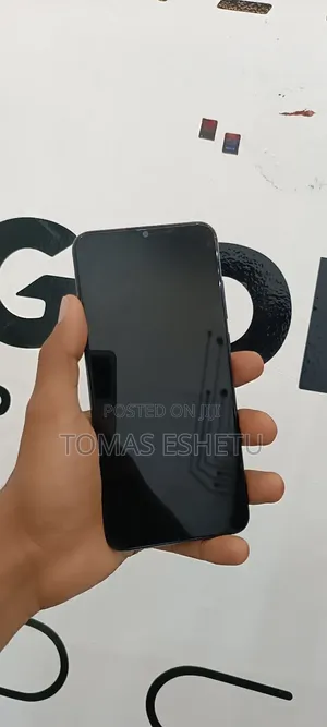 New Samsung Galaxy M04 64 GB Black