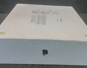 New Laptop Apple MacBook Air 2024 M3 13-Inch 16GB Apple M3 SSD 256GB