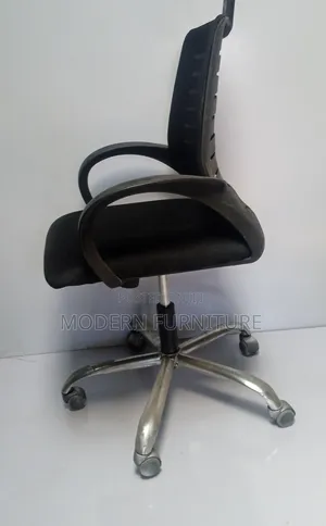 Photo - Office Managerial Mesh Chair Wenber የቢሮ ወንፊት ወንበር