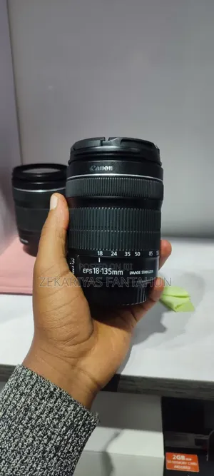 Photo - Canon 18-135mm STM Lens