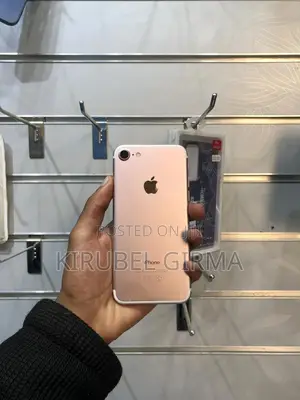 Apple iPhone 7 32 GB Rose Gold
