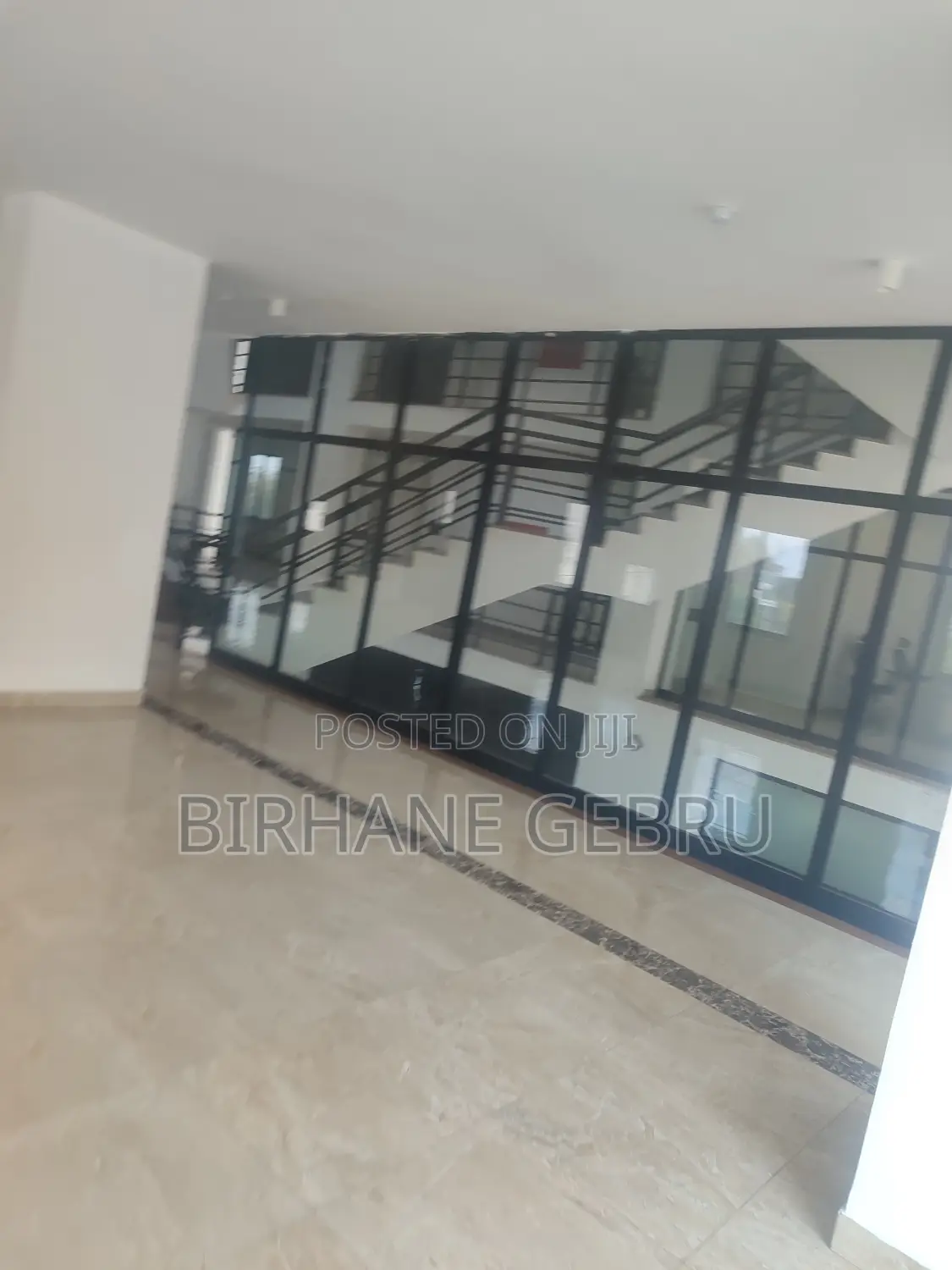 Luxury Apartiment Rent for Office