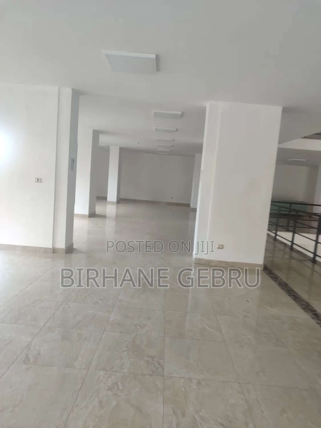 Luxury Apartiment Rent for Office