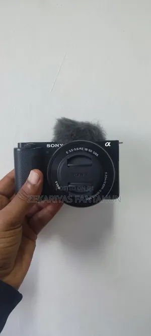 Sony Zv-E10