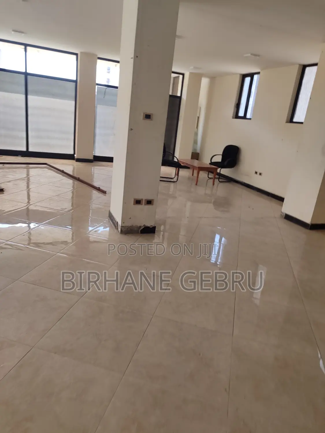 Luxury Apartiment Rent for Office or Business