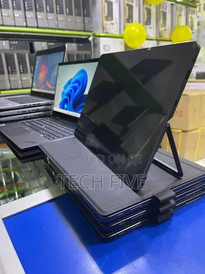 New Laptop HP Pro X2 612 G2 8GB Intel Core I5 SSD 256GB