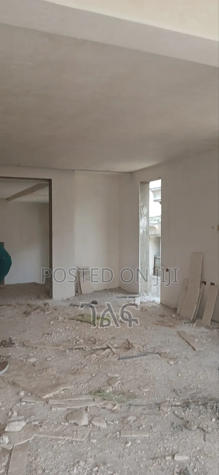 እጂግ ቅንጡ የመኖሪያ መንደር ውስጥ 480 ካሬ G+1 ፊኒሽንግ የሚቀረው