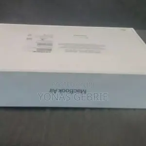 Photo - New Laptop Apple MacBook Air 16GB Apple M3 SSD 256GB