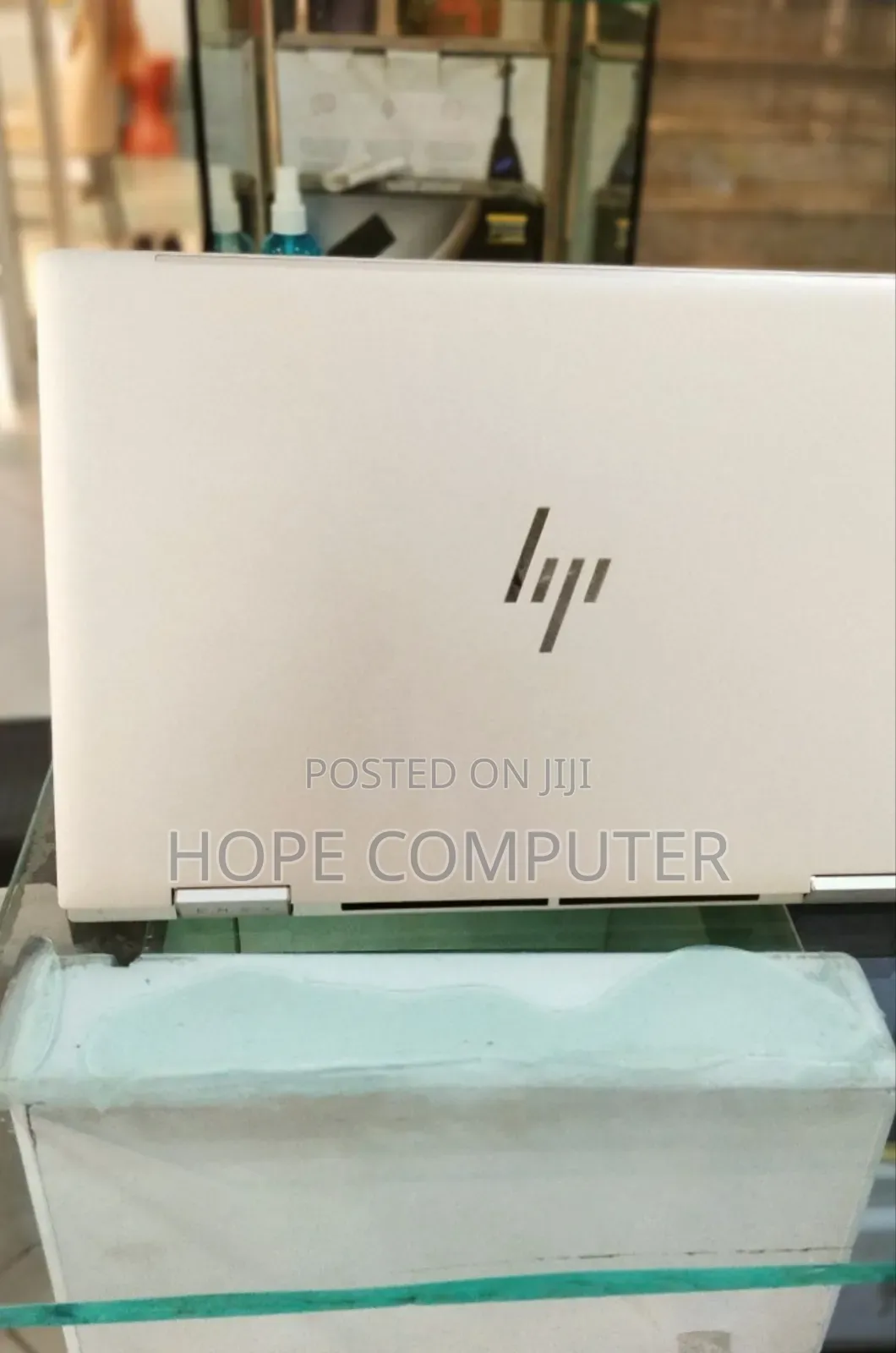 New Laptop HP Envy X360 8GB Intel Core I7 SSD 1T