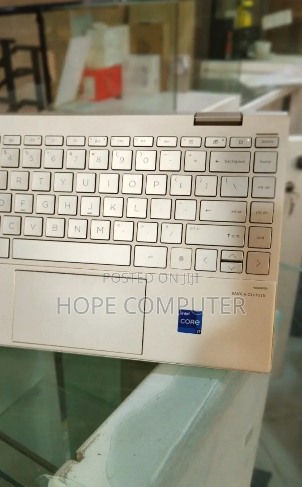 New Laptop HP Envy X360 8GB Intel Core I7 SSD 1T