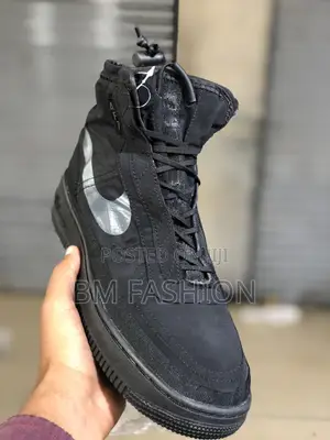 Nike Water Proof Black