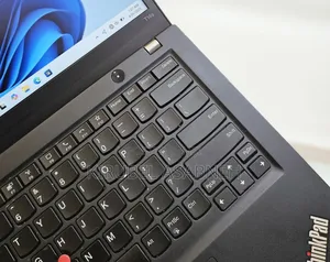 New Laptop Lenovo ThinkPad T14s G4 32GB Intel Core I7 SSD 512GB