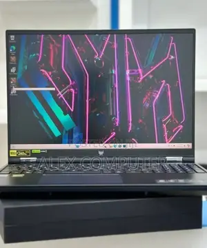 New Laptop Acer Predator Helios 300 16GB Intel Core i9 SSD 1T