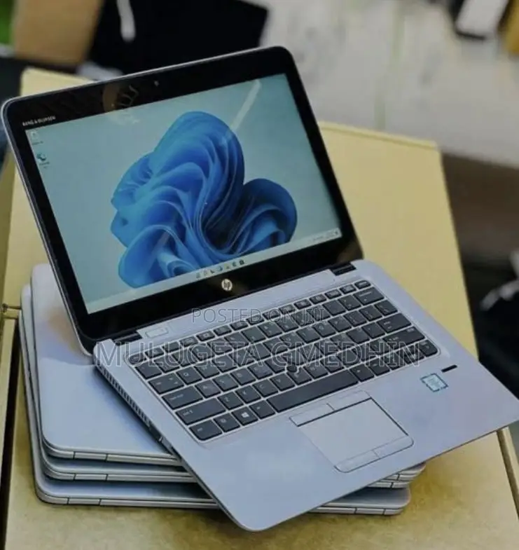 Laptop HP EliteBook 820 G3 8GB Intel Core I5 SSD 256GB