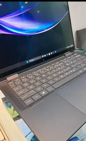 New Laptop HP Spectre 14 16GB Intel Core Ultra 7 SSD 1T