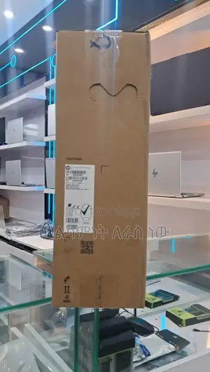 Photo - New Desktop Computer HP 200 G4 All-in-One 8GB Intel Core I7 SSD 512GB