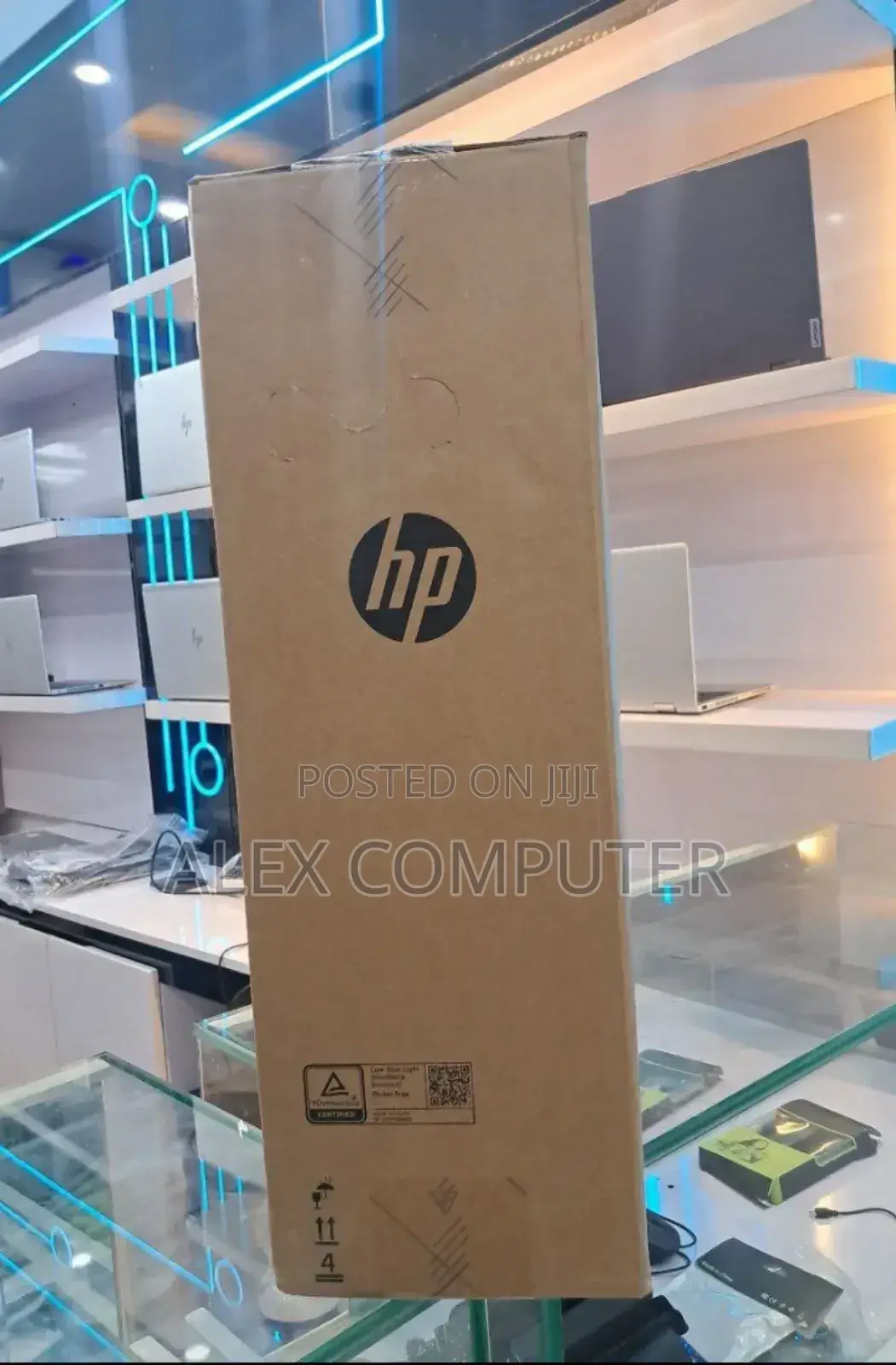 New Desktop Computer HP 200 G4 All-in-One 8GB Intel Core I7 SSD 512GB