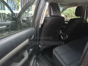 New Toyota Hilux 2023 Silver