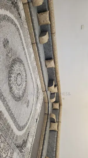 Photo - መጅሊስ ምንጣፍ መጋረጃ