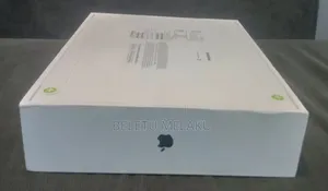 New Laptop Apple MacBook Air 2024 M3 13-Inch 16GB Apple M3 SSD 256GB