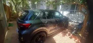 Toyota Raize 1.2 Hybrid FWD 2022 Gray