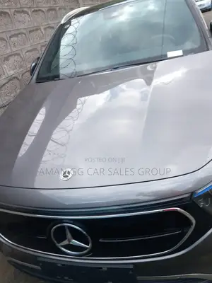 Photo - New Mercedes-Benz EQE 2023 Gray