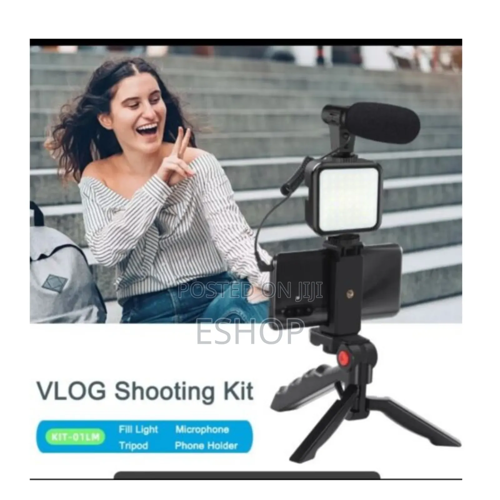 **"Perfect for Live Streaming, Interviews Podcasts!"**