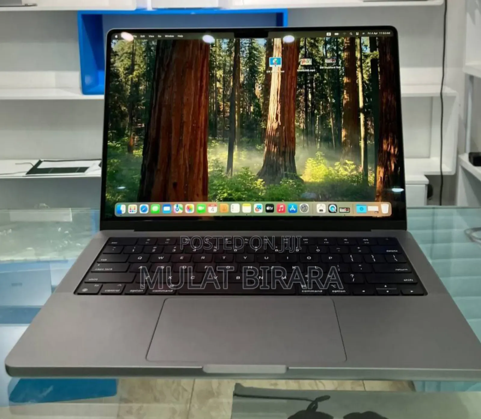 New Laptop Apple MacBook Pro M1 16GB Apple M1 Pro SSD 1T