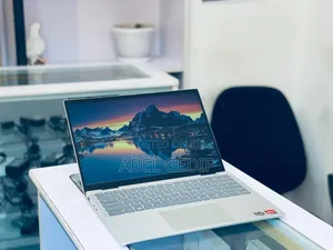 New Laptop Dell Inspiron 14Z 8GB AMD Ryzen 5 SSD 512GB