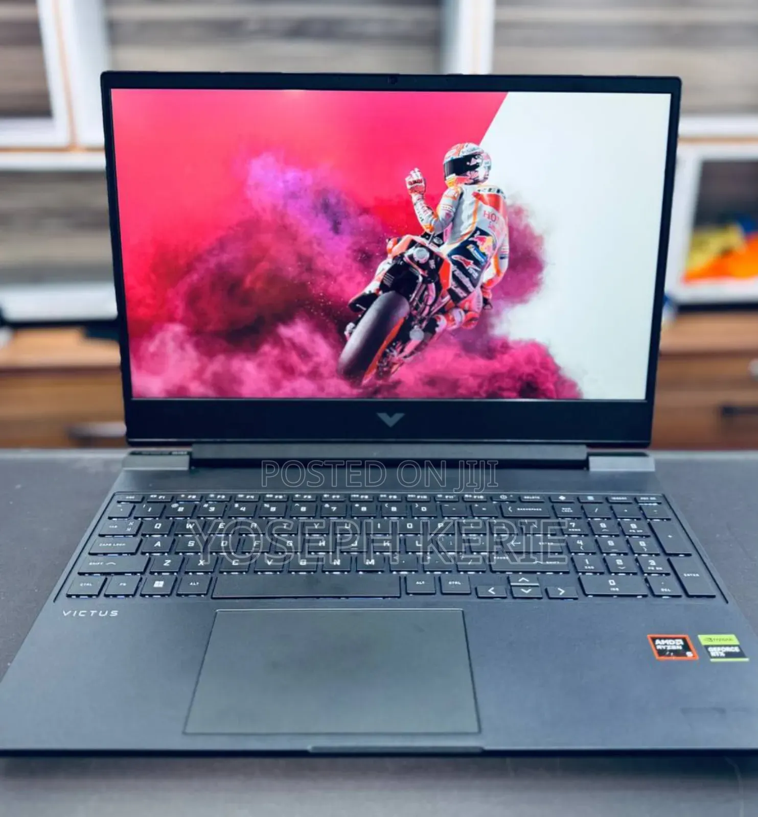 New Laptop HP Victus 16 16GB AMD Ryzen 5 SSD 512GB