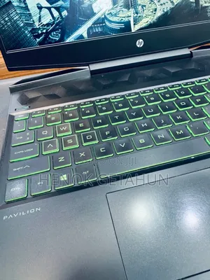 New Laptop HP Pavilion 15 16GB Intel Core I7 SSD 256GB