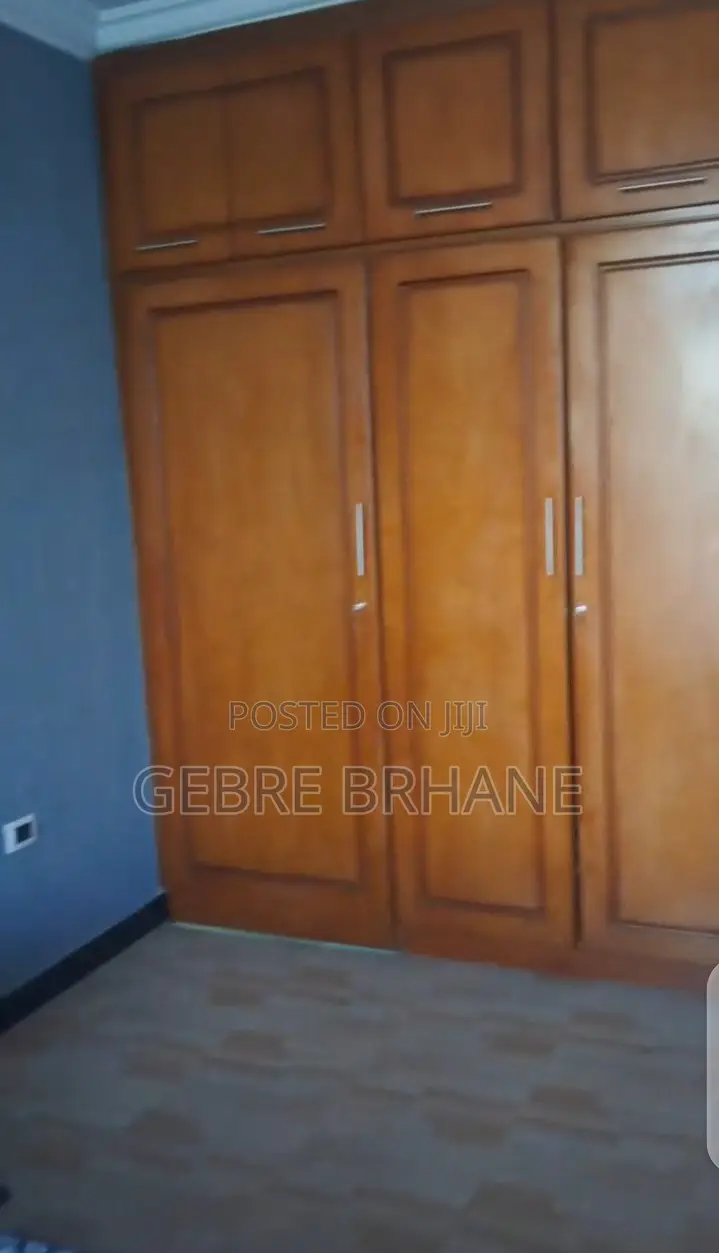 Furnished 3bdrm Apartment in Apartment, Yeka for rent