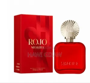 Photo - Shakira Rojo