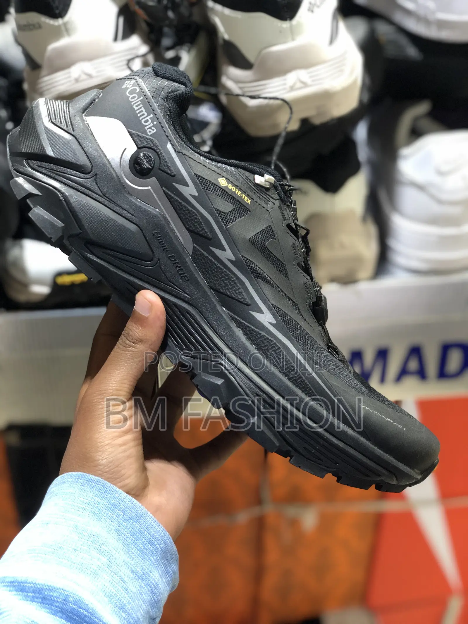 Master Quality Columbia Water Proof Comfortable Shoes