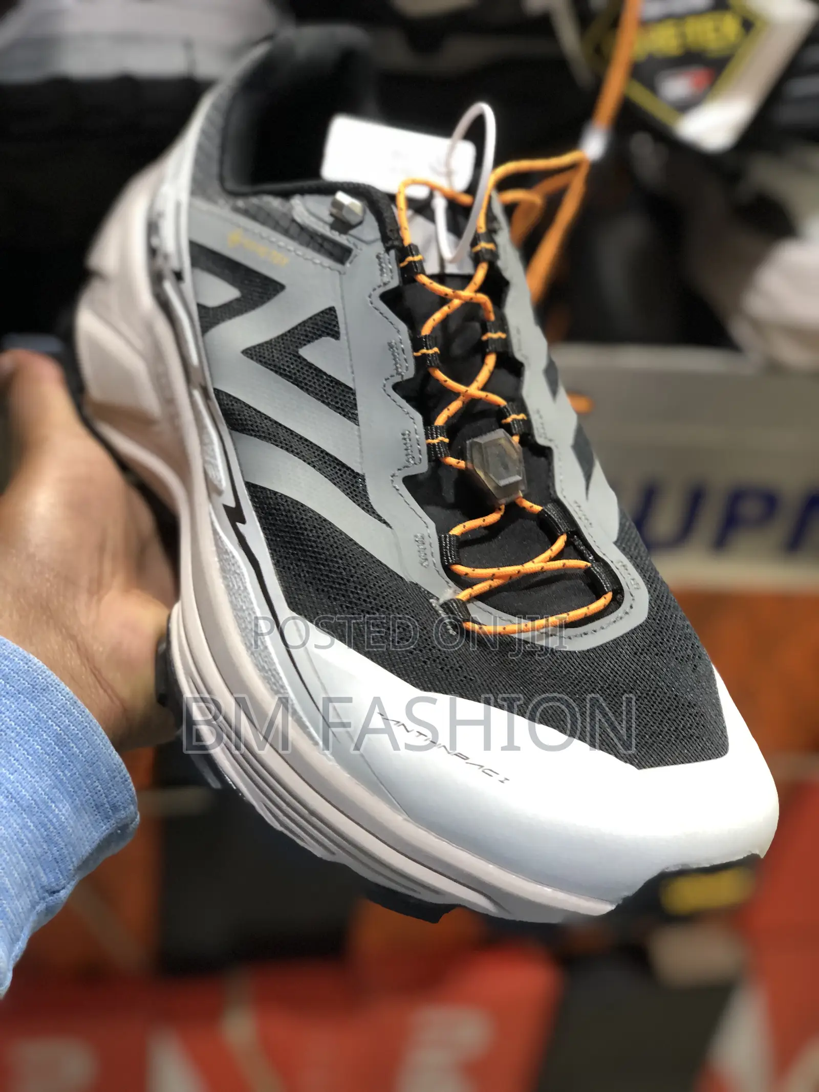 Master Quality Columbia Water Proof Comfort Shoes Creamie