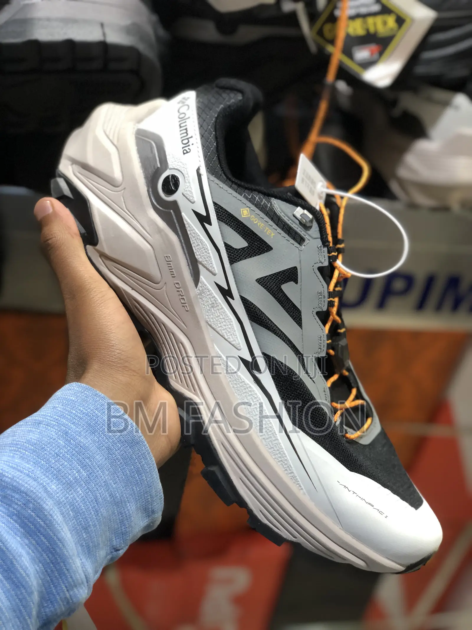 Master Quality Columbia Water Proof Comfort Shoes Creamie