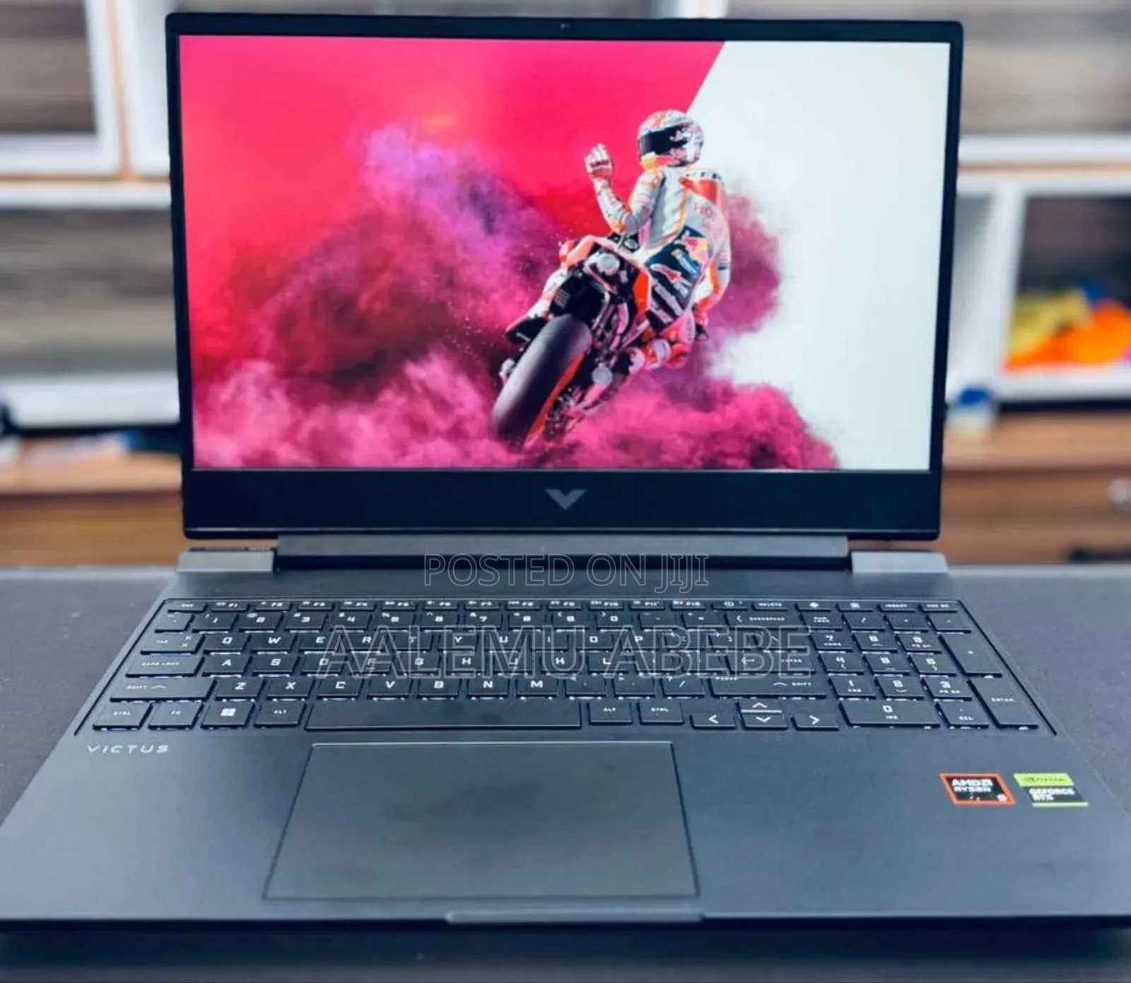New Laptop HP Victus 16 16GB AMD Ryzen 5 SSD 512GB